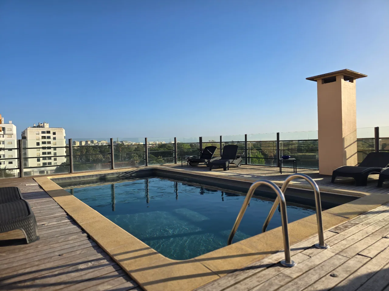 Rooftop pool